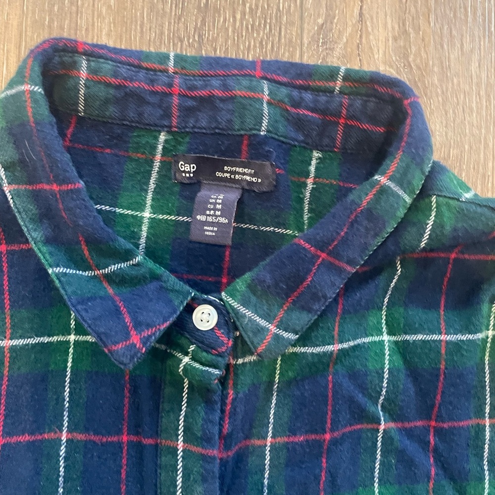 Gap Boyfriend Shirt Women Button up Flannel in Blue & Green Tartan Plaid Size M - Picture 3 of 6
